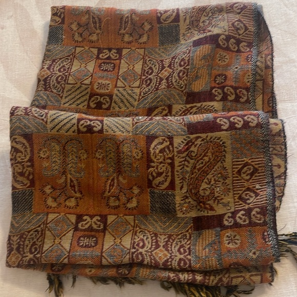 Beautiful strolls & scarf, cotton and woolen mix for coats jackets and sweaters - Picture 5 of 6